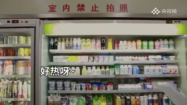 注意！果汁不比可乐更健康 你还在大口喝果汁？