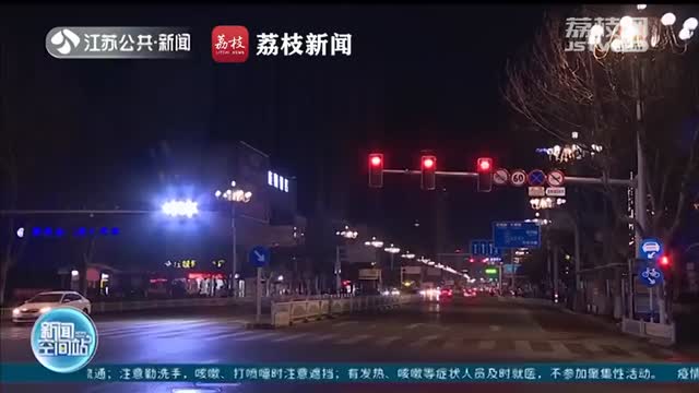 急救医生连续17年在救护车上过春节