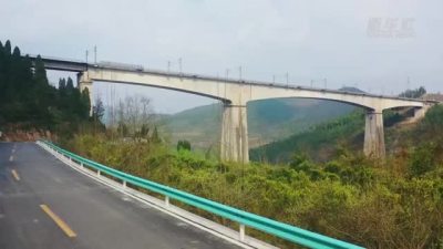 壮观！贵州五桥横跨乌江似五龙过江