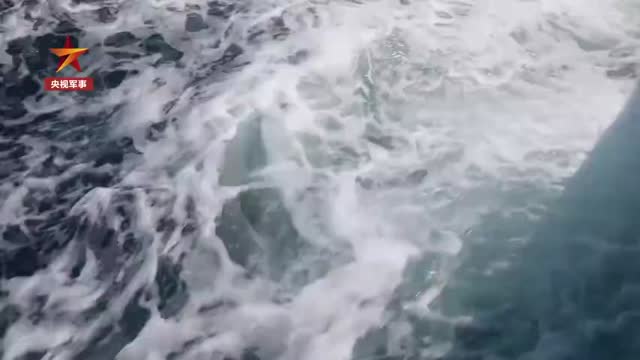 致敬！他曾在南海堵住外方持枪渔船