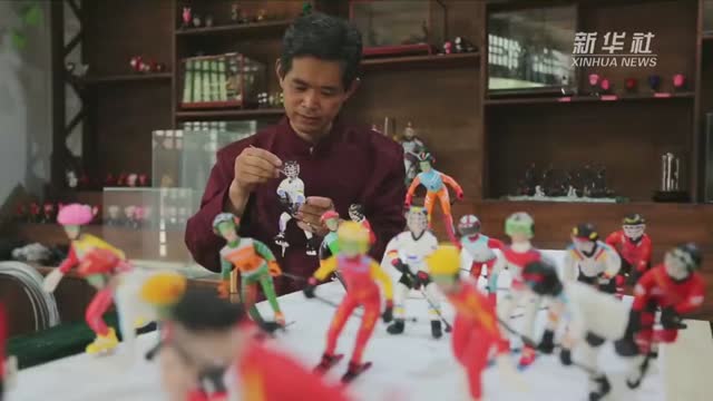 山东沂南：民间面塑艺人创作冬奥主题工艺品